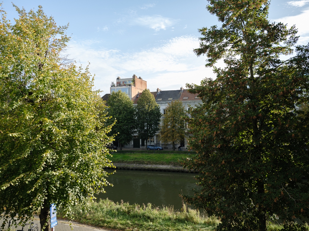 City Centre Ghent – Move-in Ready 1-Bedroom Apartment in Prime Location - photo 5