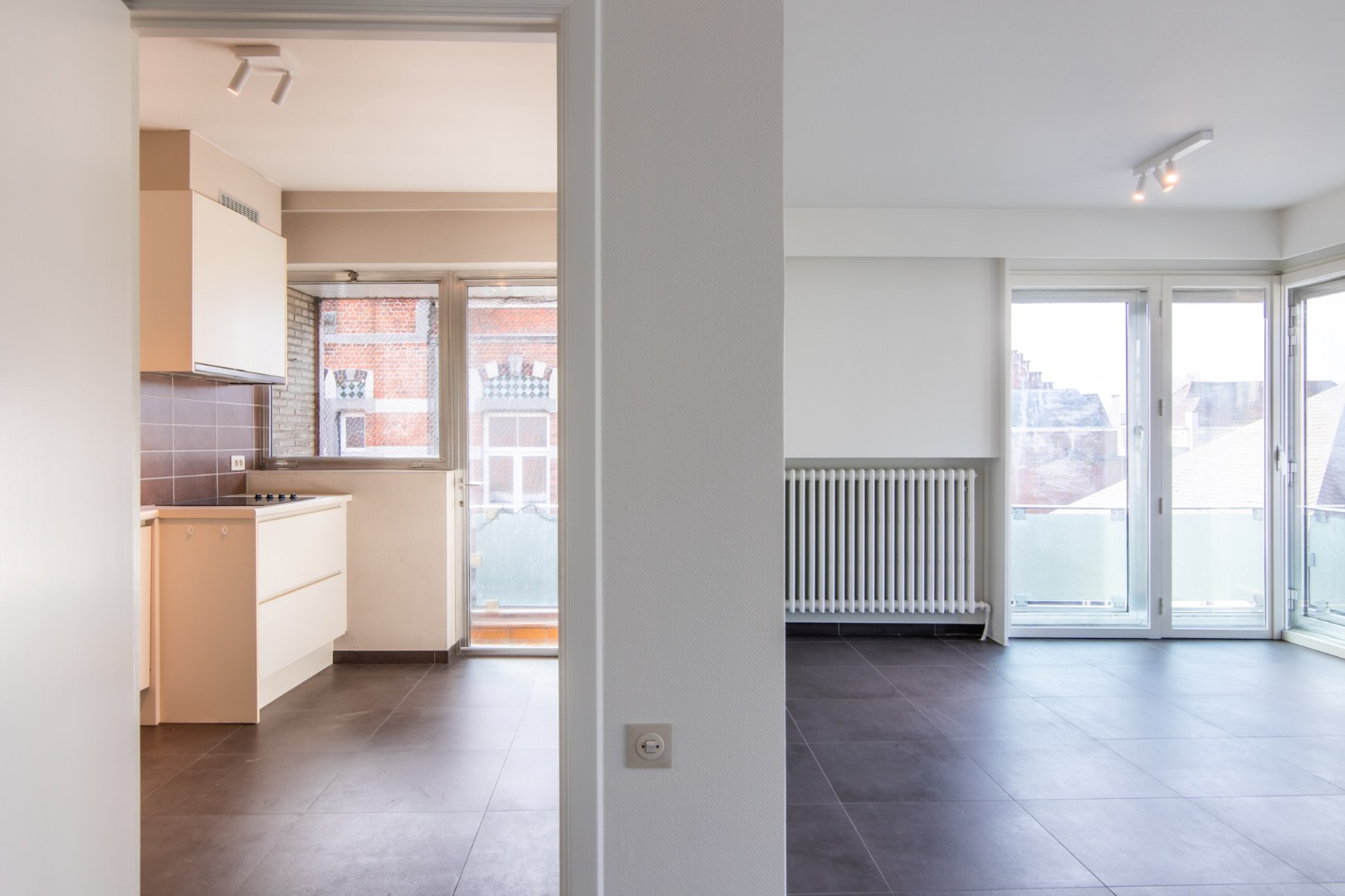 Lichtrijk appartement in hartje Izegem - foto 3