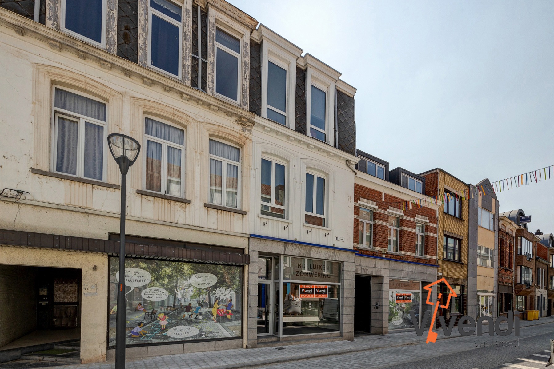 Winkel/kantoor met magazijn en kelder. - foto 1