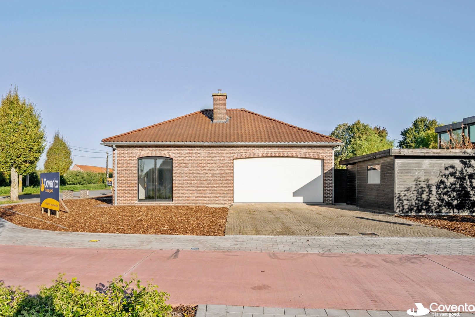 Villa te koop in Dadizele – grondig gerenoveerd en verder af te werken naar eigen smaak. - foto 4