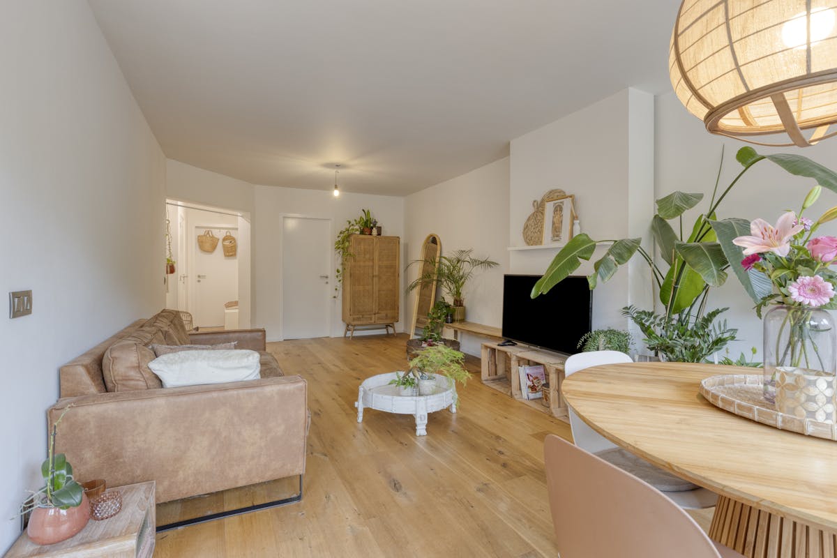 Charming two bedroom apartment in Deurne! - photo 3