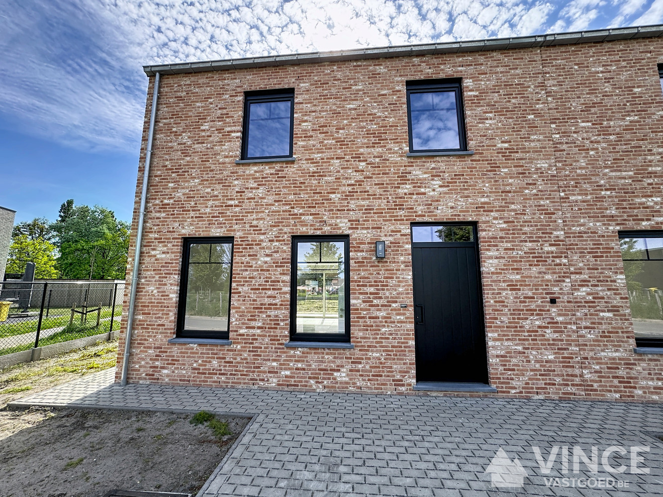 Prachtige ruime nieuwbouwwoning - foto 1