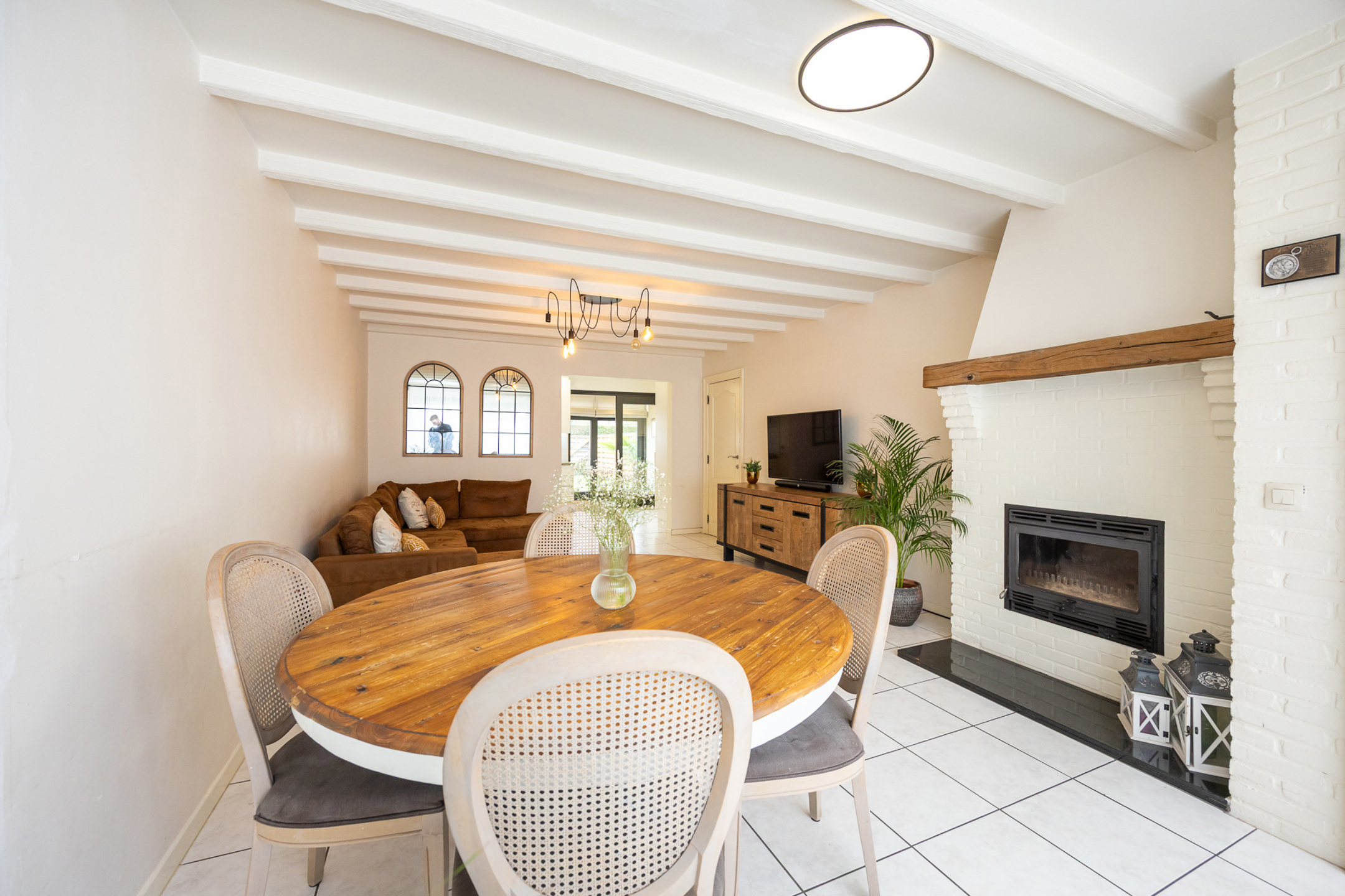 Gunstig gelegen woning met drie slaapkamers en garage - foto 5