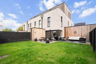 KIJKDAG woensdag 15/10 van 15 h00 tot 18h00. Contacteer Guy voor een afspraak op 0479 88 88 06!Te koop instapklare, energiezuinige woning in...