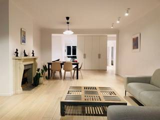 In het hart van de Europese wijk, ruime en lichte gemeubeld flat, smaakvol ingericht. Inkomhal met kasten, grote woon- en eetkamer van 35 m² met...