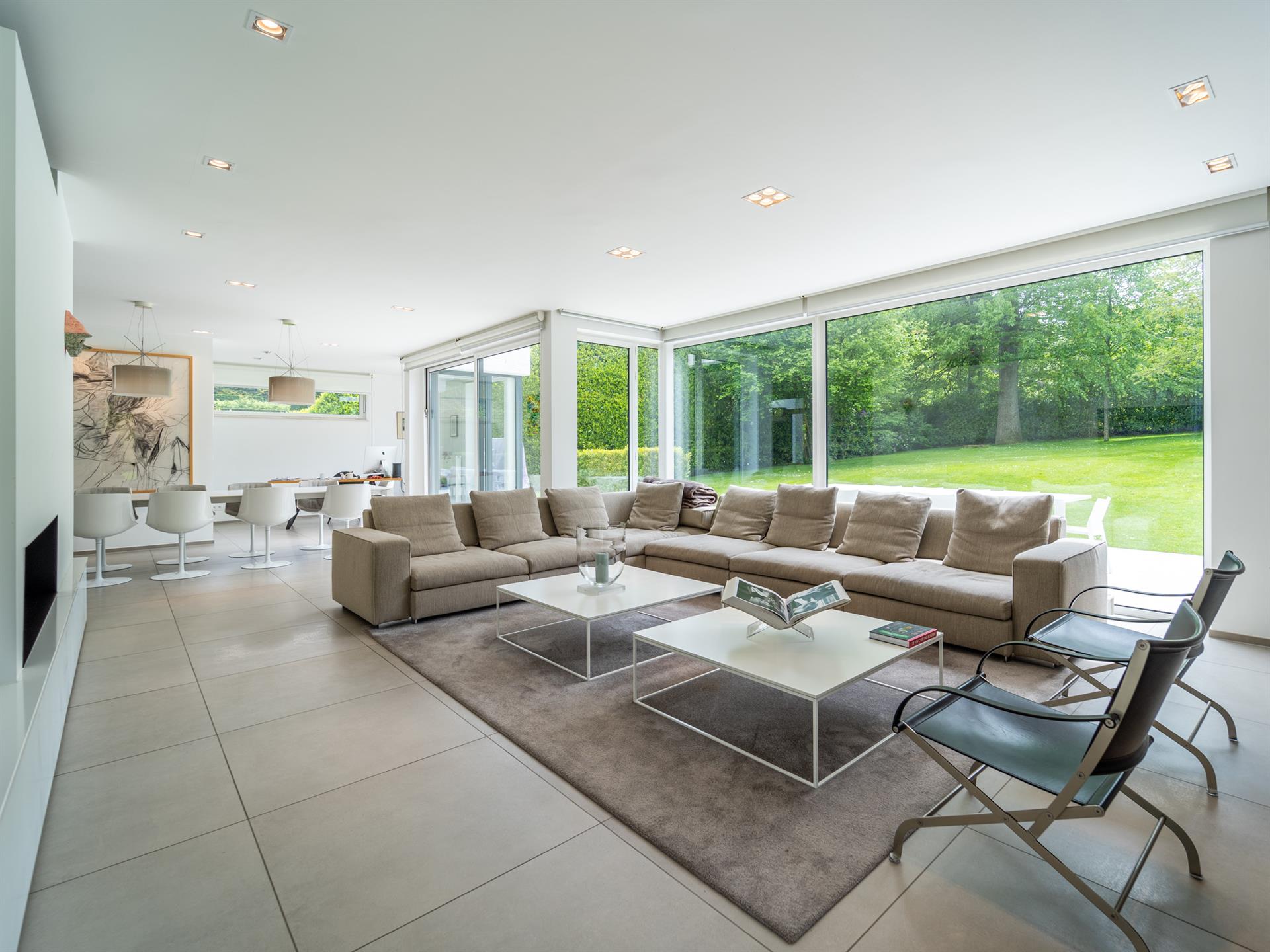 House for sale in Woluwe-Saint-Pierre with 8 bedrooms - photo 1