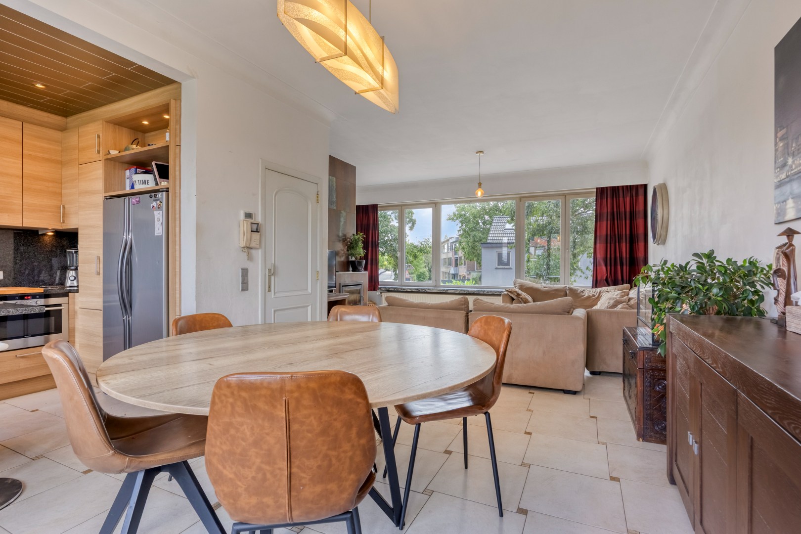 Instapklare woning met garage en tuin te Edegem - foto 4
