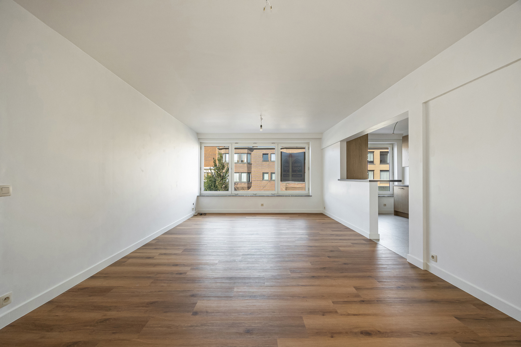 Gerenoveerd appartement met autostaanplaats - foto 3