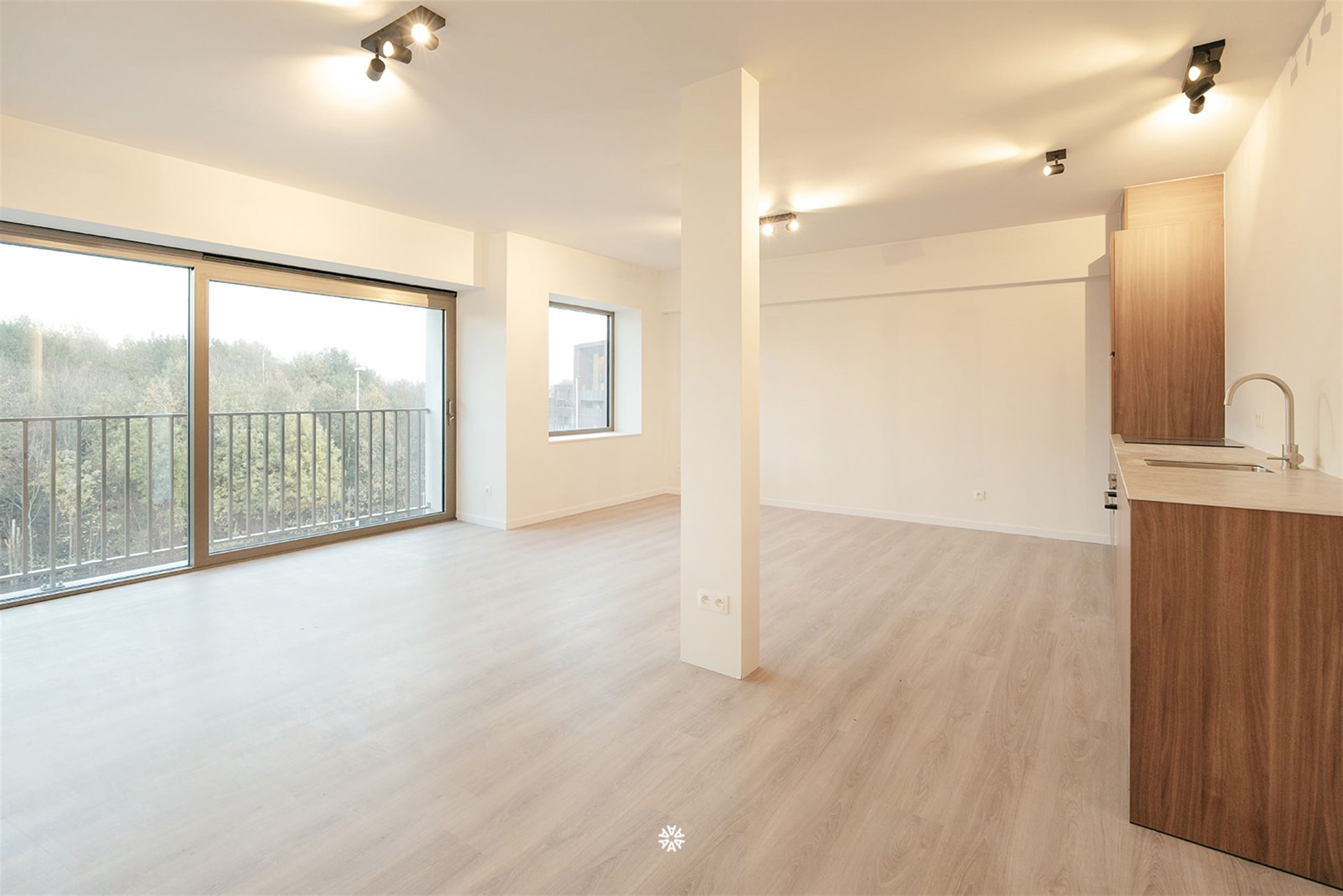 Stijlvol gerenoveerd appartement in Hartje Sint-Niklaas - foto 5