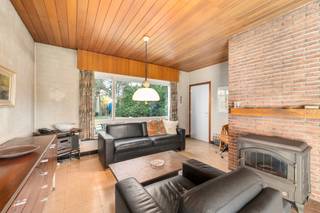 Ligging &amp; indelingIn de geliefde Alphonse Duysburghlaan, een bijzonder rustige en groene woonwijk in Zelzate, bevindt zich deze karaktervolle...