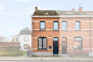 SCHRIJF JE SNEL IN VOOR BEZOEKDAG OP 19 MAART VIA ONZE WEBSITE!Te renoveren woning gelegen in het hart van Sint-Gillis-Dendermonde, op een perceel...