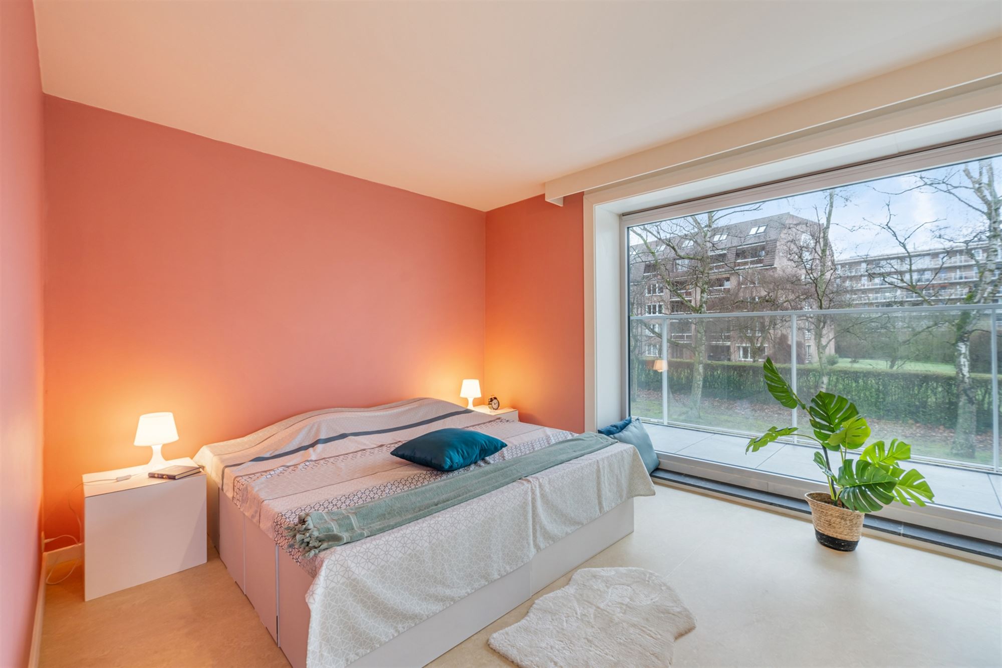 Vernieuwde studio met aangenaam terras - foto 5