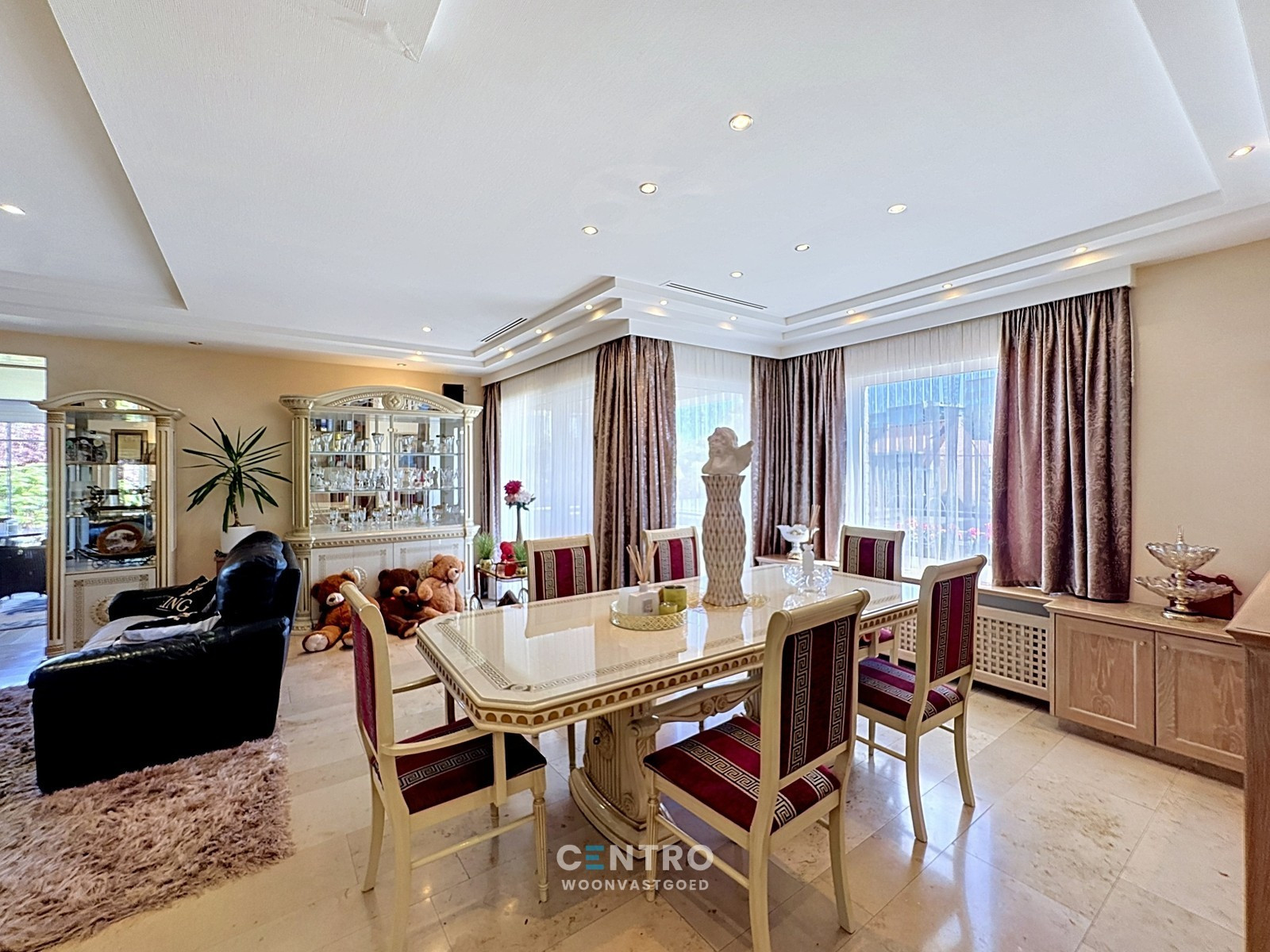 Woning met opslagruimte op zeer strategische locatie! - foto 4