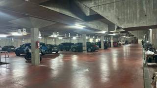 Garage for sale in Sint-Niklaas