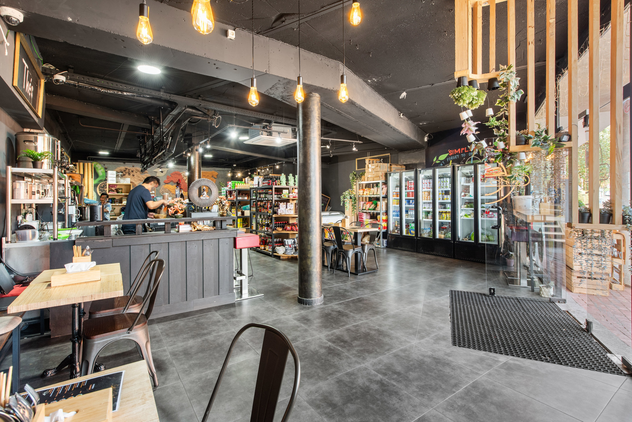 Commercial for sale in Woluwe-Saint-Pierre - photo 3