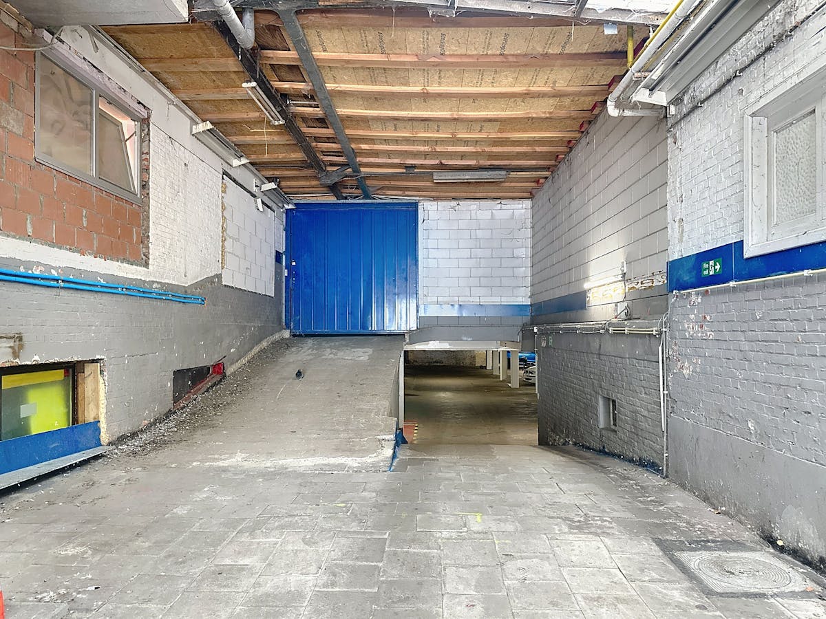 Place de parking à vendre à Anvers - photo 4