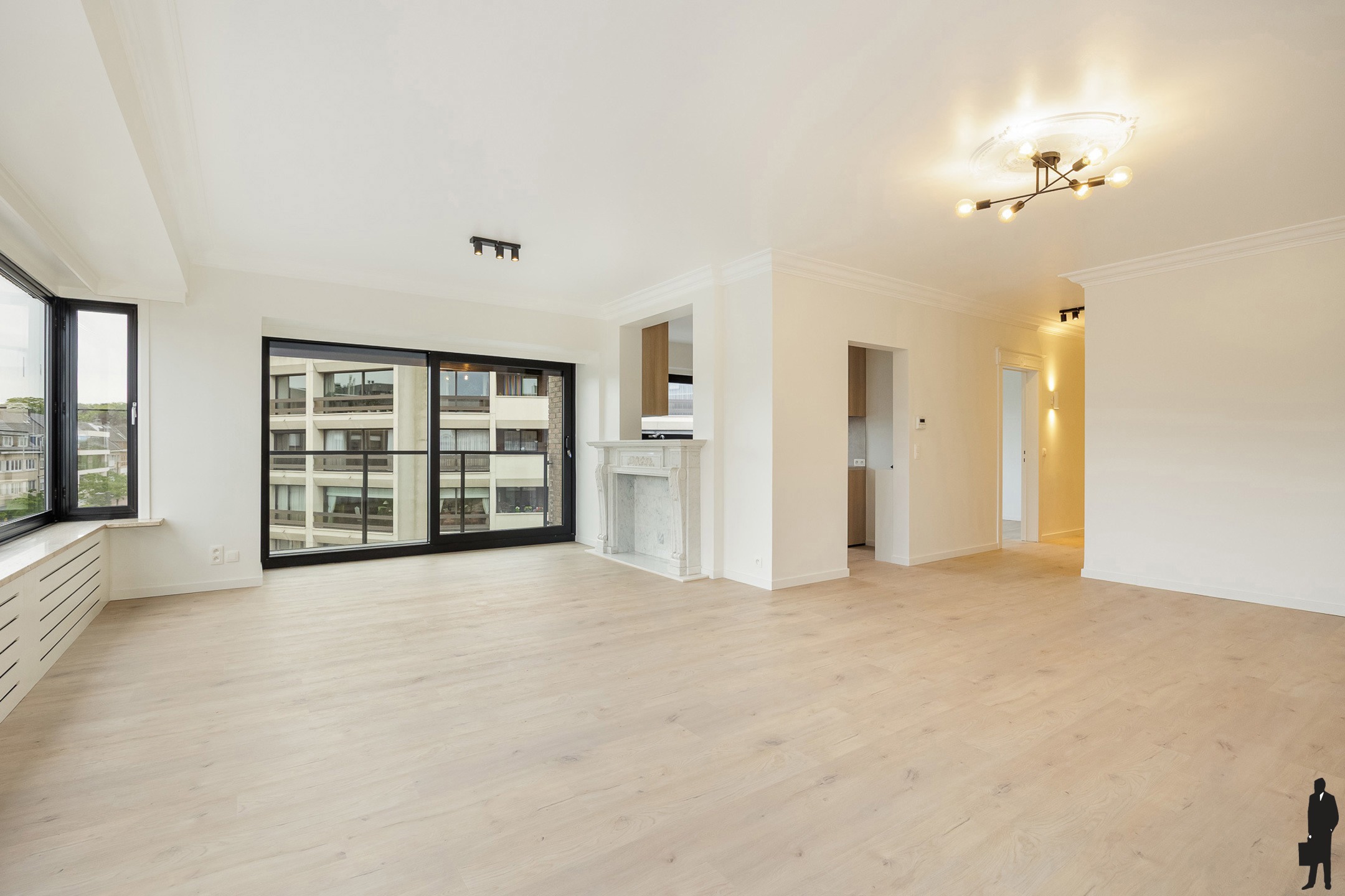 Stijlvol appartement met panoramisch zicht op de Grote Markt - foto 4