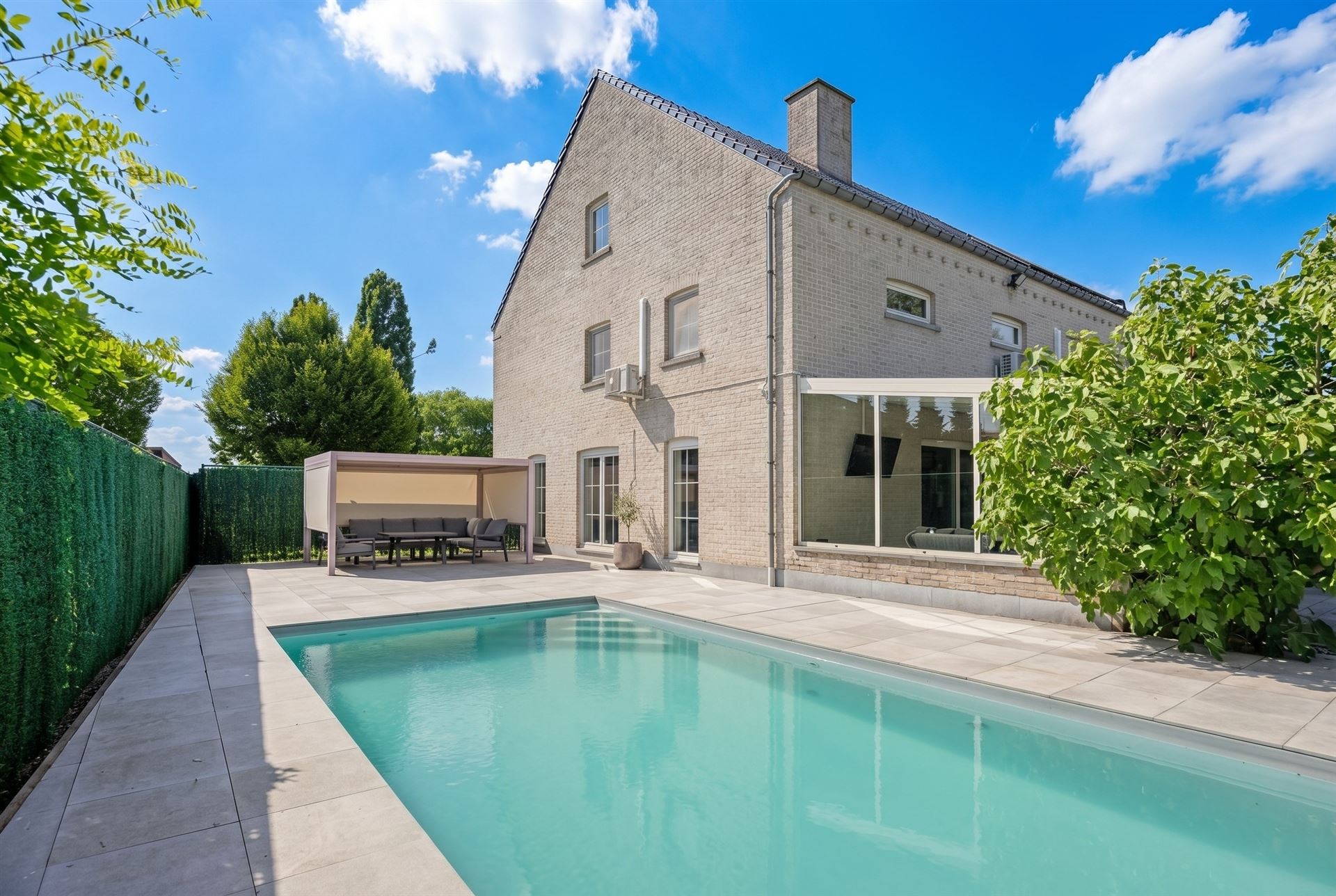 House for sale in Maasmechelen