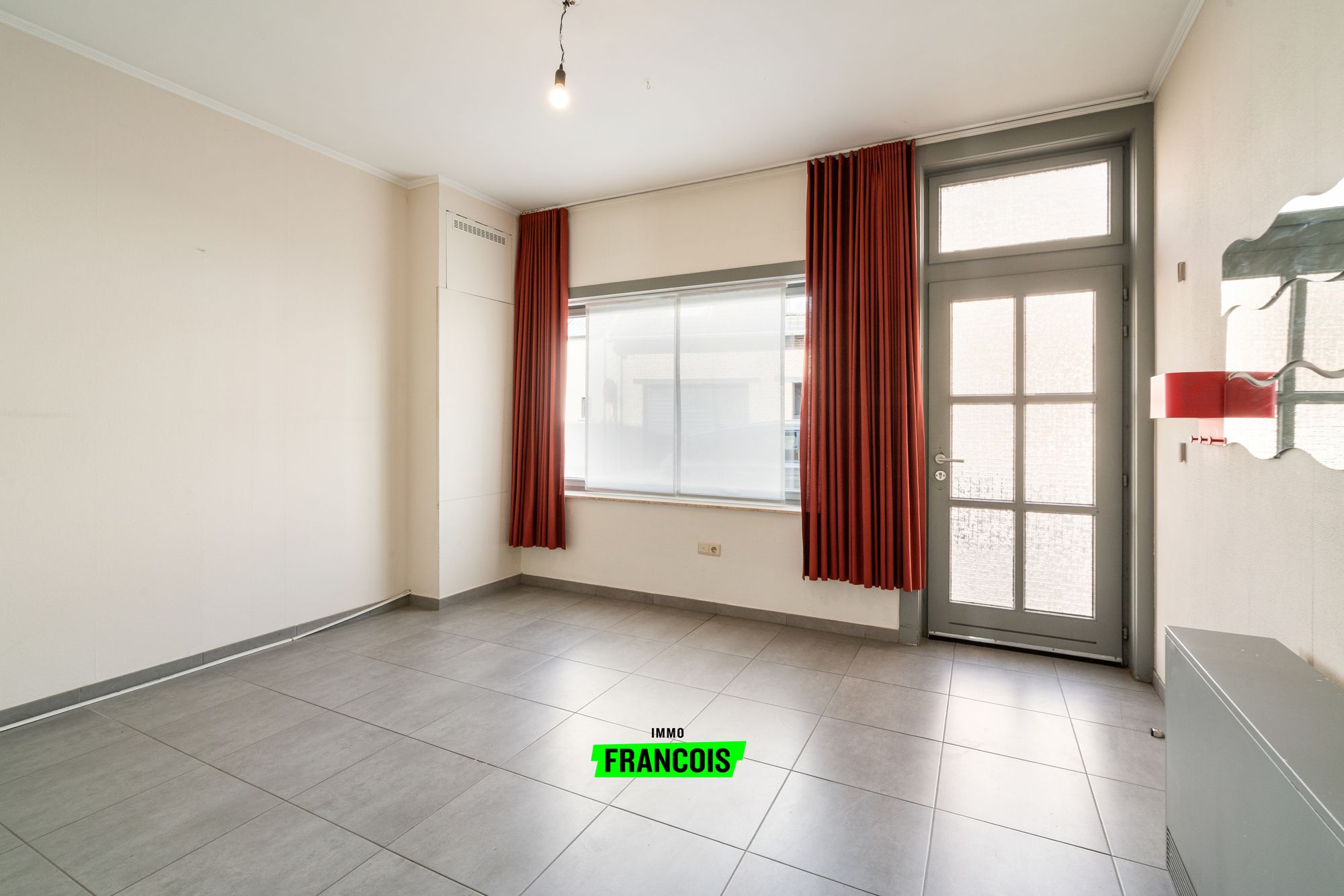 Instapklare gezinswoning met gunstig EPC in hartje Sint-Lievens-Houtem - foto 4