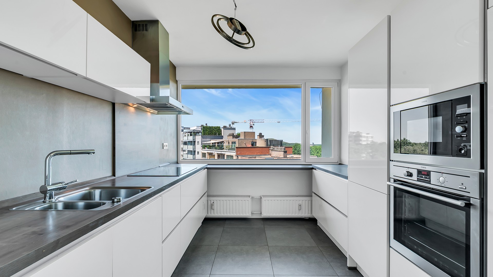 Instapklaar appartement met 2 slaapkamers in het centrum van Genk - photo 5