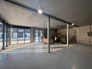 Unieke nieuwbouwontwikkeling te huur, bestaande uit een kantoorruimte gecombineerd met magazijn met een totale oppervlakte van 480 m². Deze...