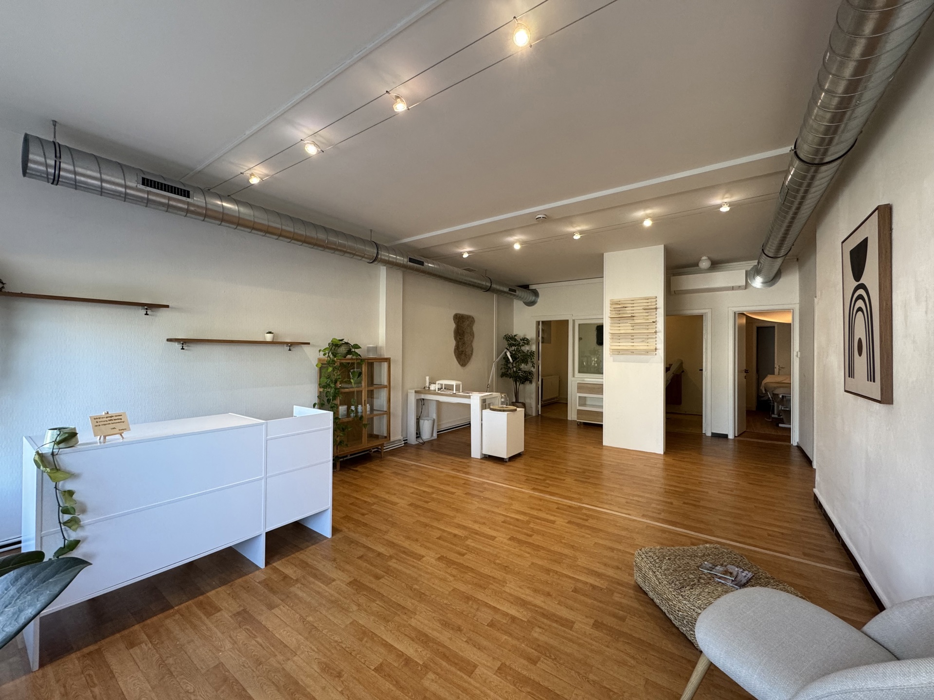 Commercial for rent in Zemst - photo 1