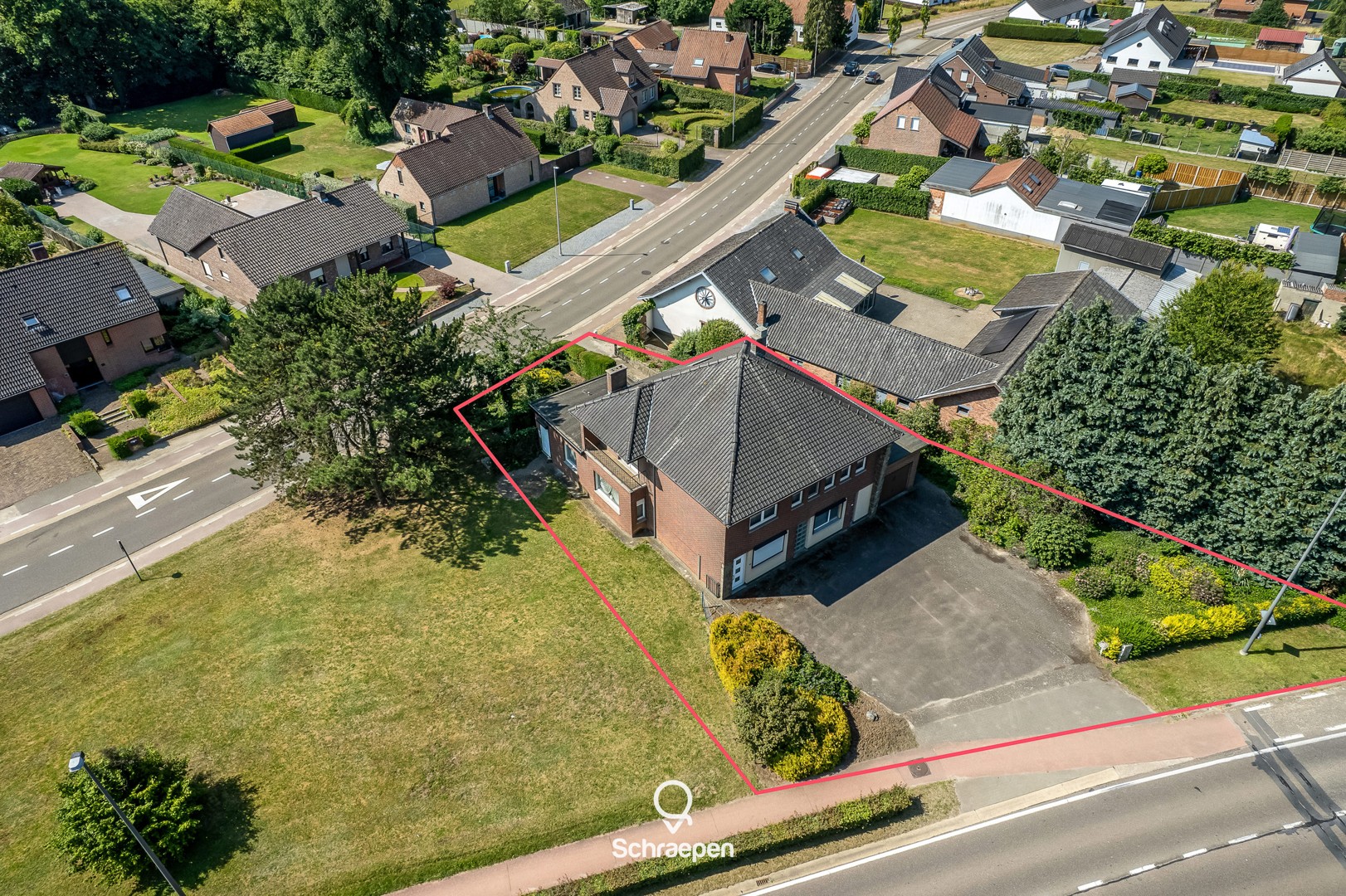 Gunstig gelegen handelspand met woonst op perceel van circa 8,5 are! - foto 1