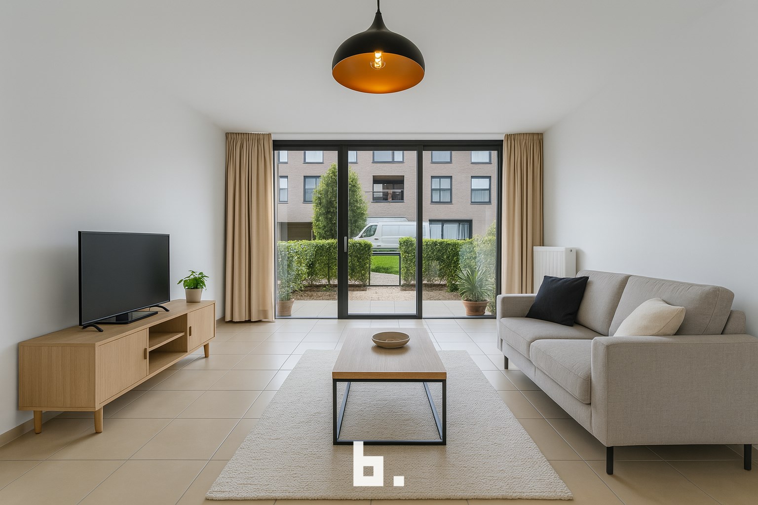 Instapklare halfopen woning  met 4 slpks, koer/ tuintje en ondergrondse autostaanplaats - foto 5