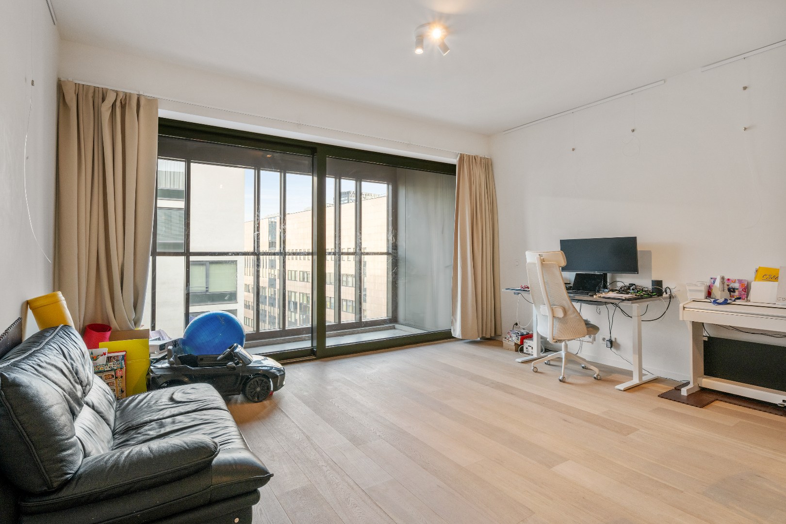 Modern appartement met terras – Europese Wijk Schuman - foto 2