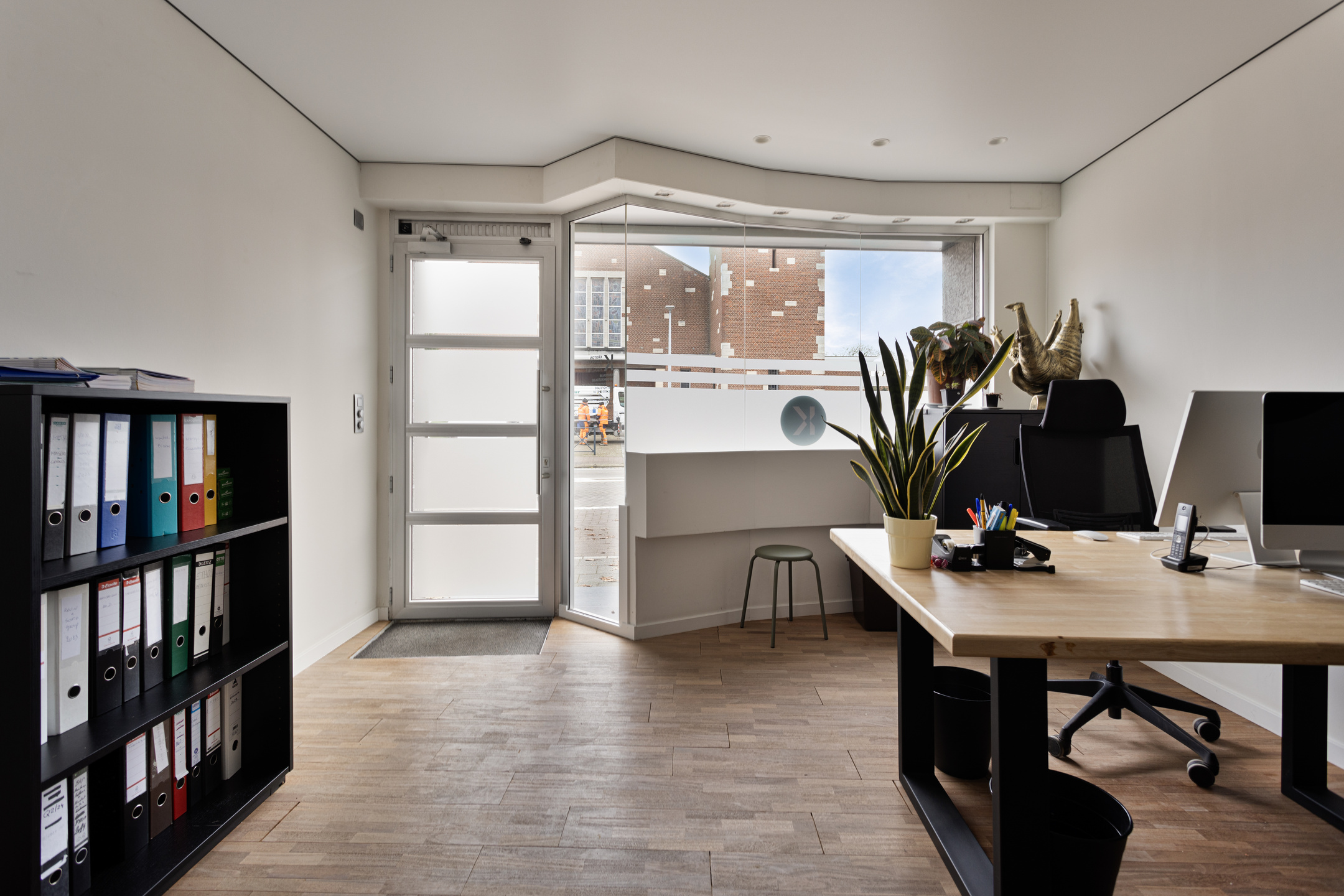 Handelspand met uitstekende ligging - foto 4