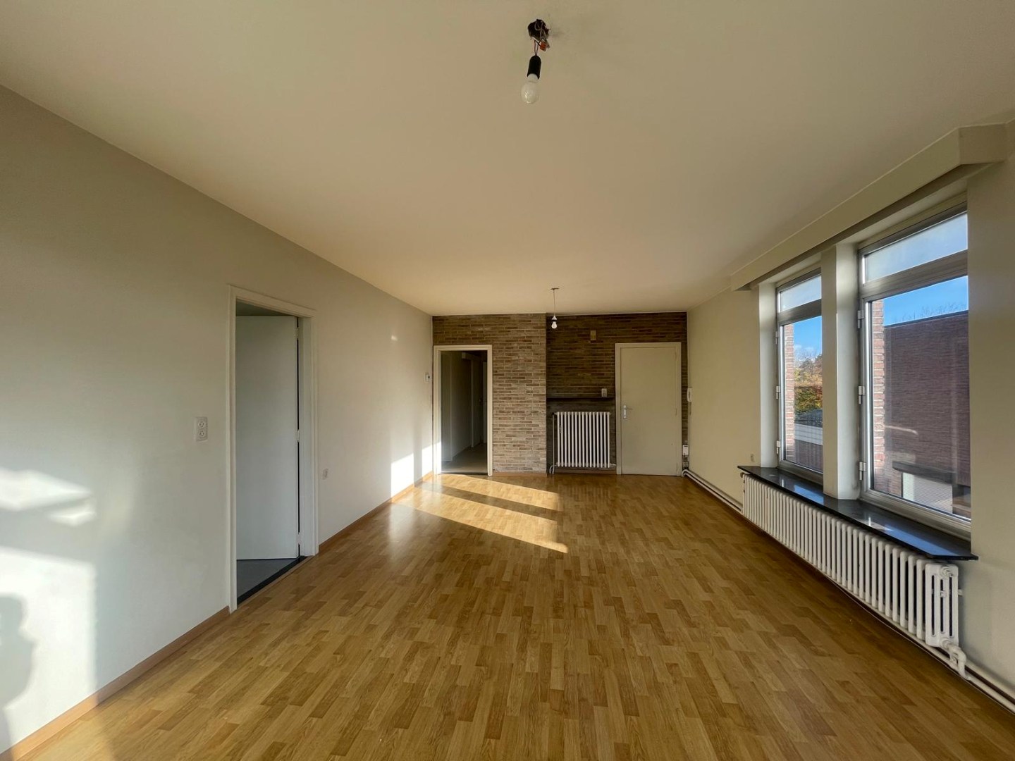 Comfortabele woning met 2 slaapkamers, garage en een ruim terras! - foto 2