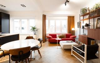 Located right next to the prestigious Parc du Cinquantenaire, this brand new renovated, very quiet furnished apartment is situated on the fifth...