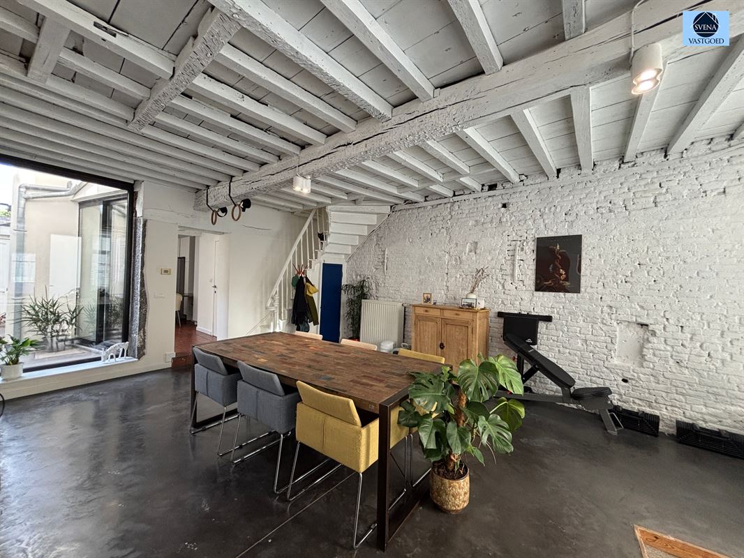 KARAKTERVOLLE GERENOVEERDE WONING MET 4 SLAAPKAMERS - foto 5