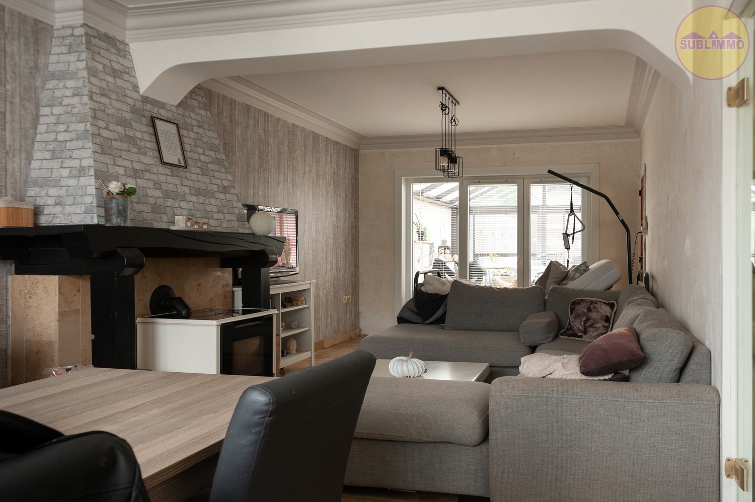 Halfopen bebouwing met 3 slaapkamers op een perceel van 1.147 m²  in Mol. - foto 3