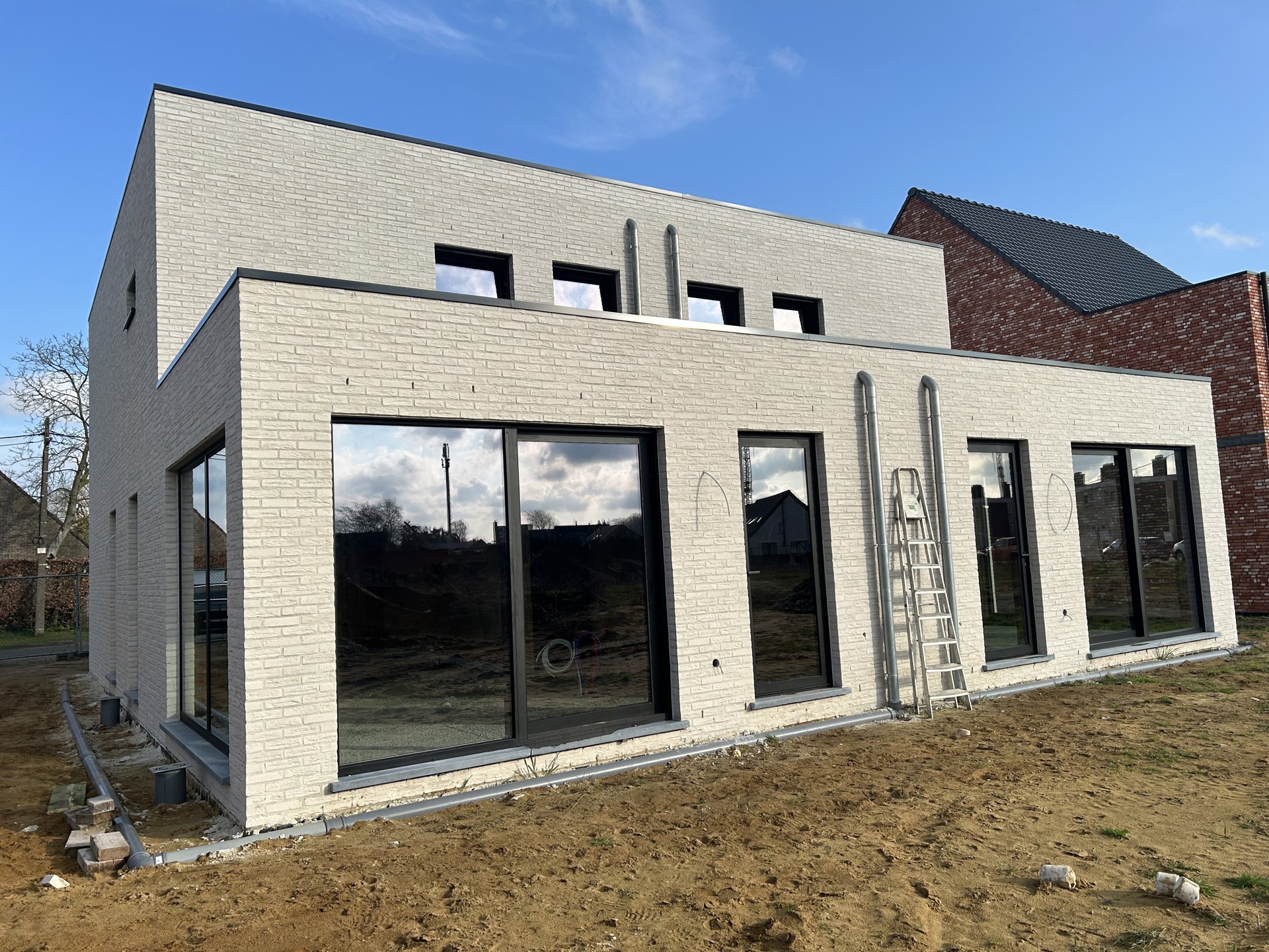 Toffe energiezuinige nieuwbouwwoning met drie slpks - foto 2