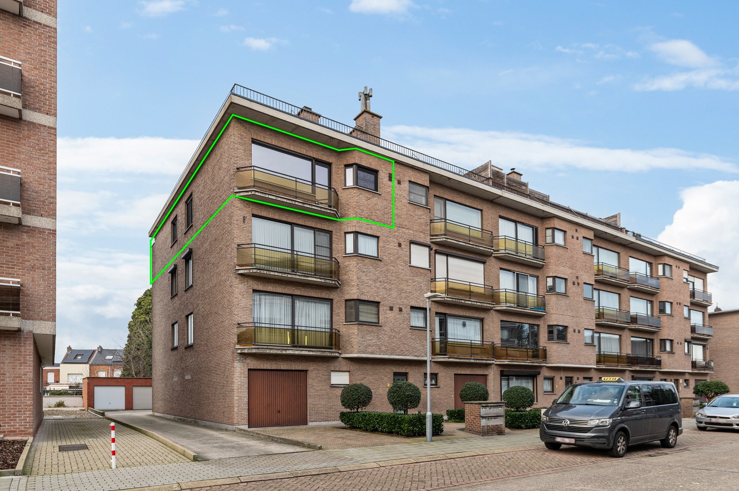 Halfopen appartement met 3 SLPKS, terras en garagebox in Schoten - foto 2