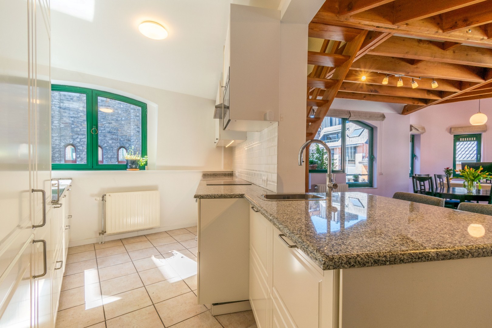 INSTAPKLAAR APP MET 2 SLAAPKAMERS + 2 BADKAMERS! - foto 5