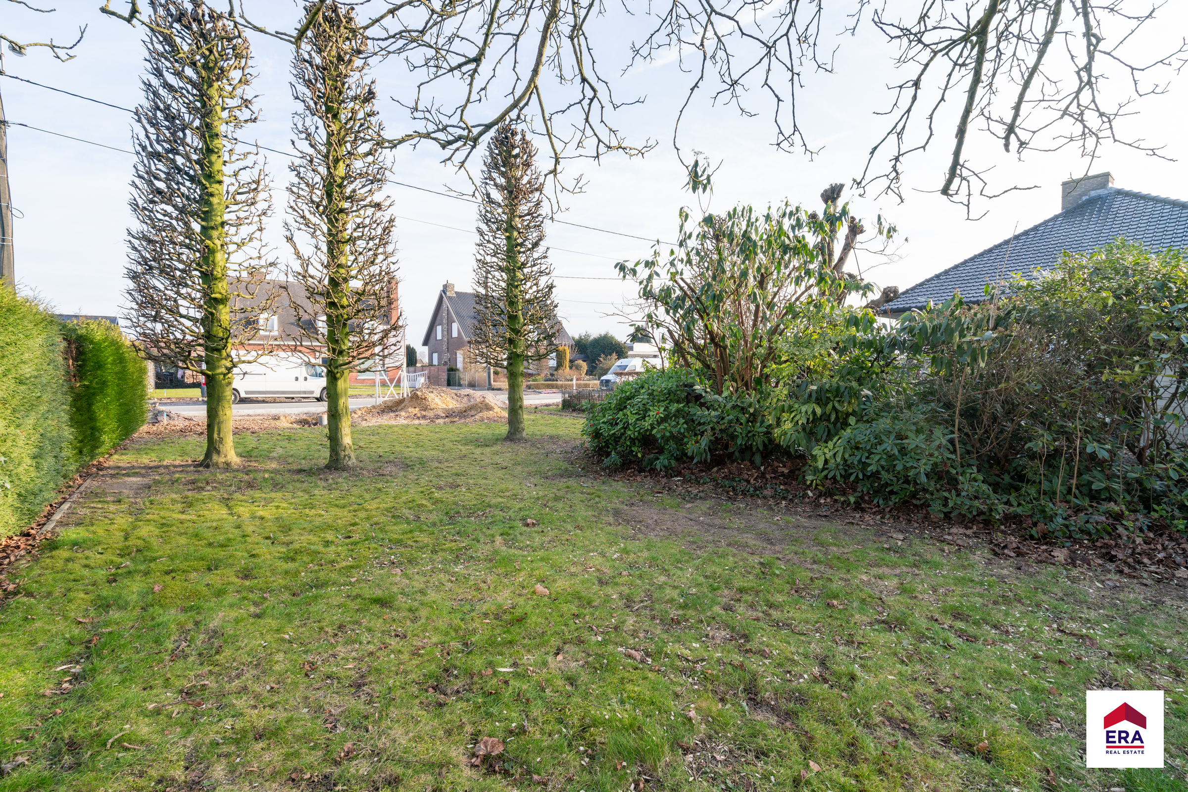 Bouwgrond met een oppervlakte van 884m² in Oostrozebeke! - foto 4