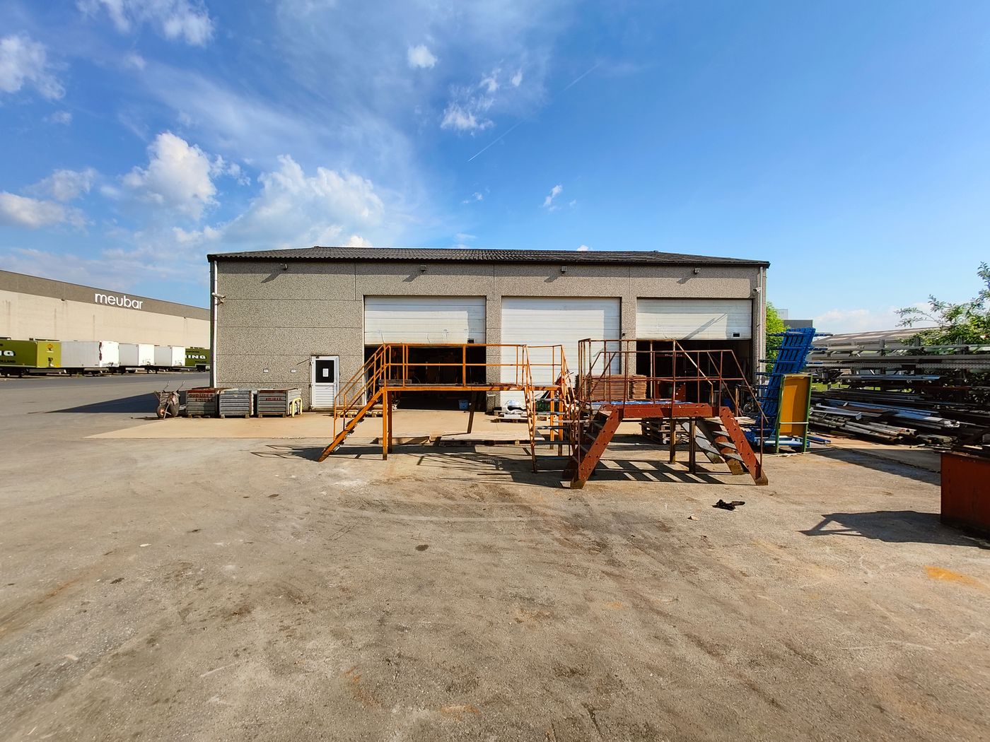 Magazijn van 400 m² met woning van 229 m² op een perceel tot 7.629 m² te koop in Zedelgem - foto 3