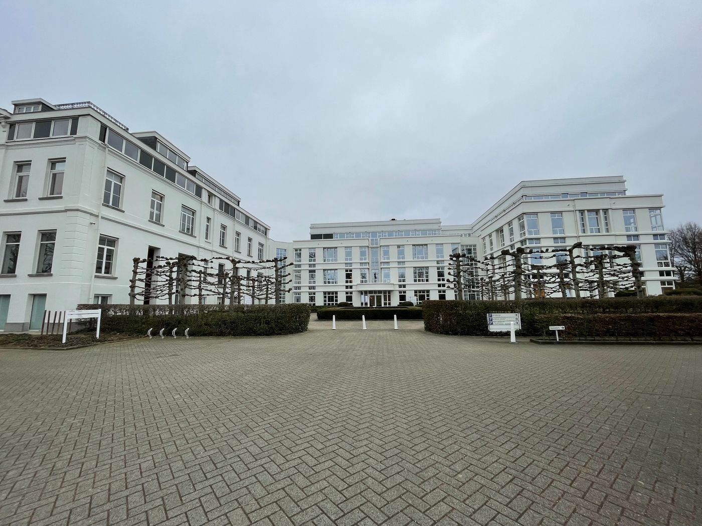 Instapklare kantoren van 500 m² tot 990 m² NAAST de R0 - foto 1