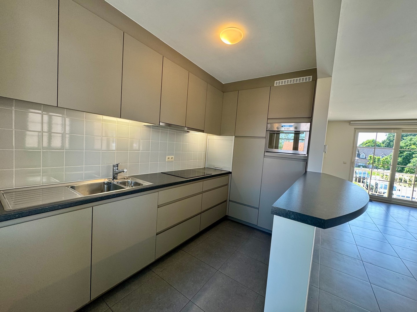 Apartment for rent in Lille with 2 bedrooms - photo 4