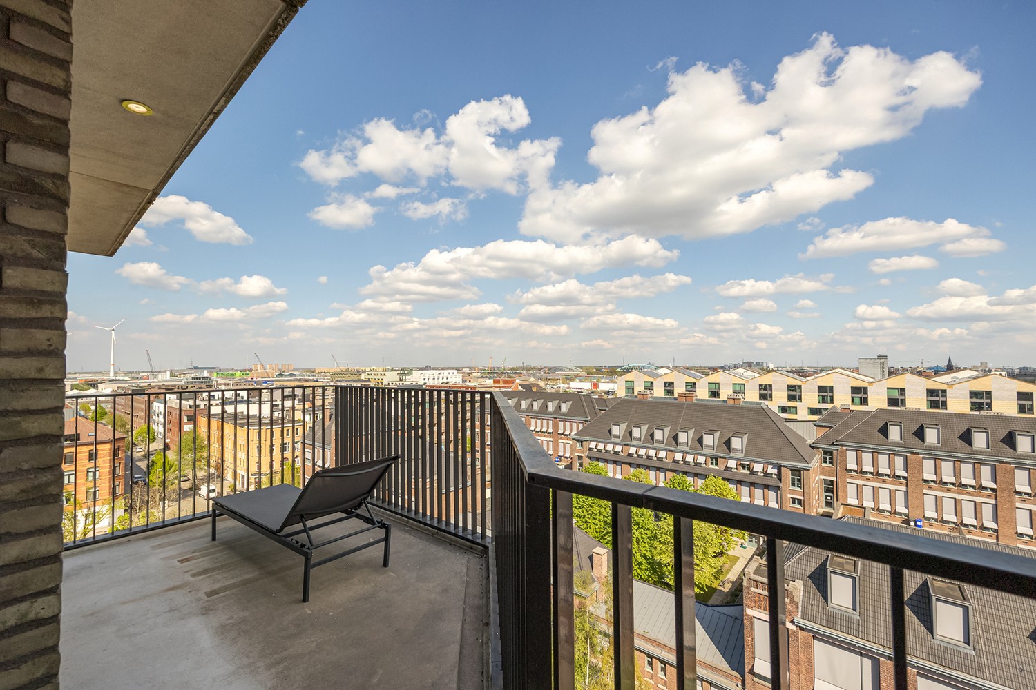 Licht en instapklaar appartement met 2 terrassen (23 m2) op toplocatie ’t Eilandje - Cadiz - photo 4