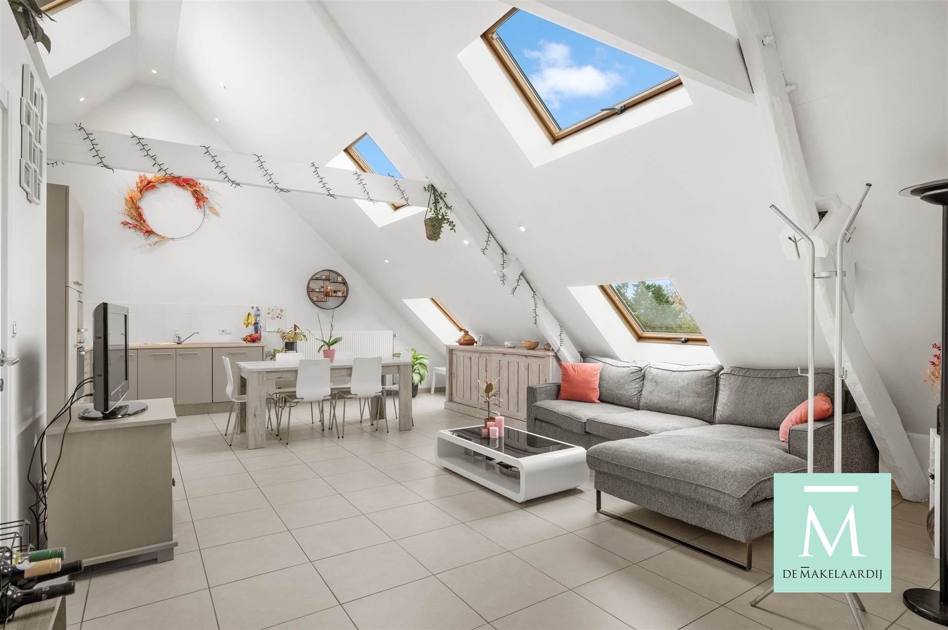 Uiterst charmant appartement met 2 slaapkamers op toploactie! - foto 5