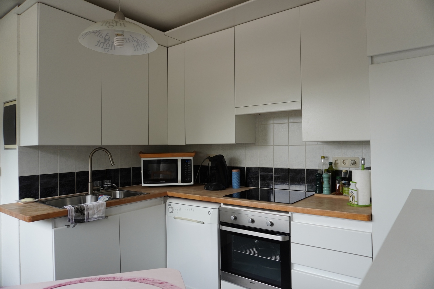Ruim appartement met 3 slaapkamers, terras en garage op gunstige ligging in Beringen - foto 5