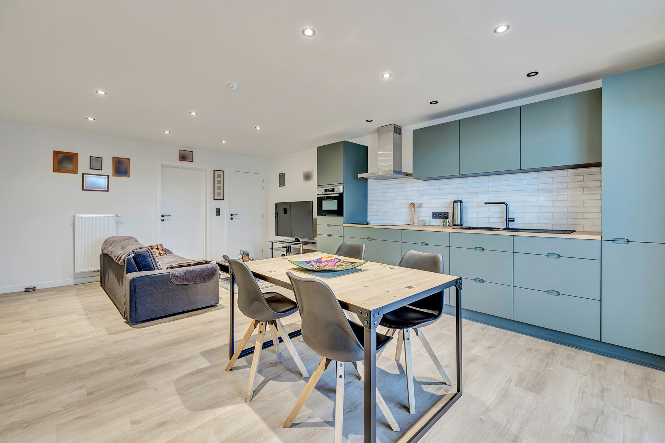 Gerenoveerd appartement met 2 ruime slaapkamers - foto 5