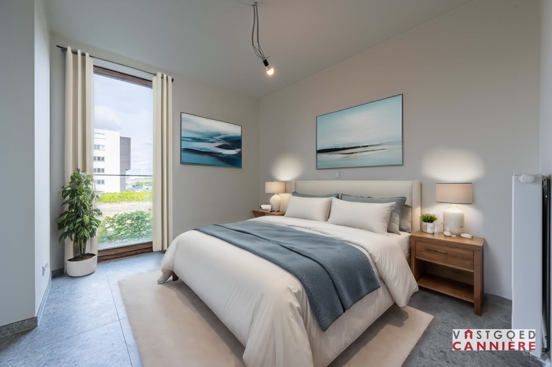 !LAATSTE KANS AANKOOP 6% BTW ! Instapklaar 2 slaapkamerappartement in residentie DAC'ART Izegem. - foto 2