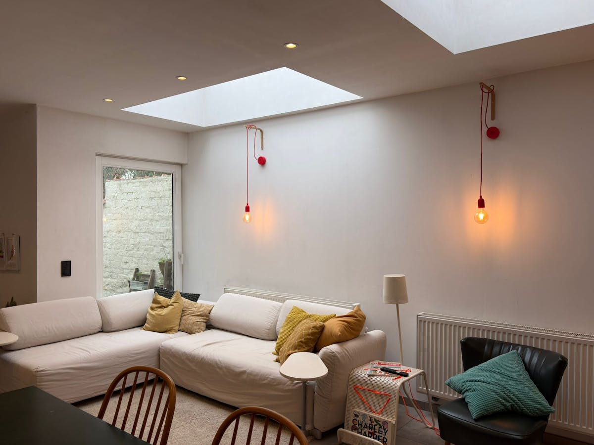 Maison de ville prête à emménager avec 3 chambres et jardin ensoleillé - photo 3