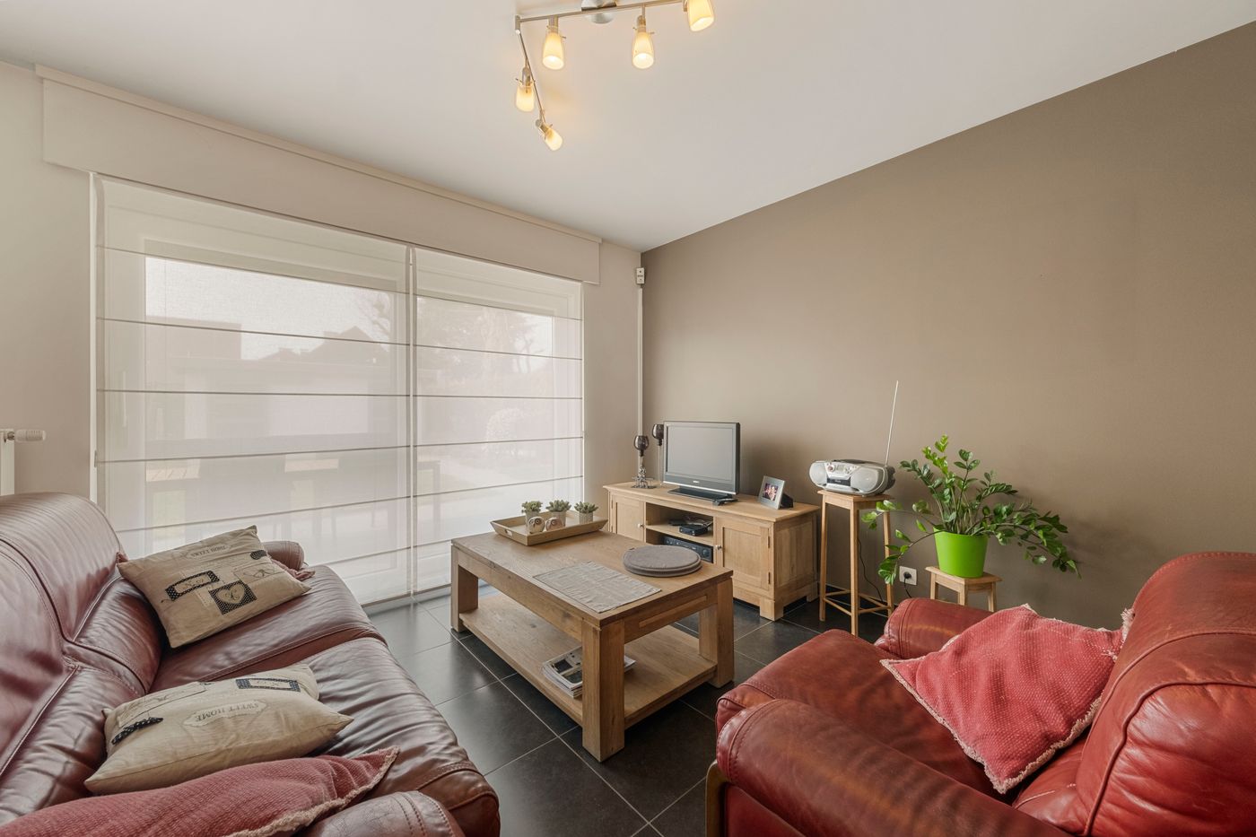 Energiezuinige halfopen bebouwing te koop - photo 4