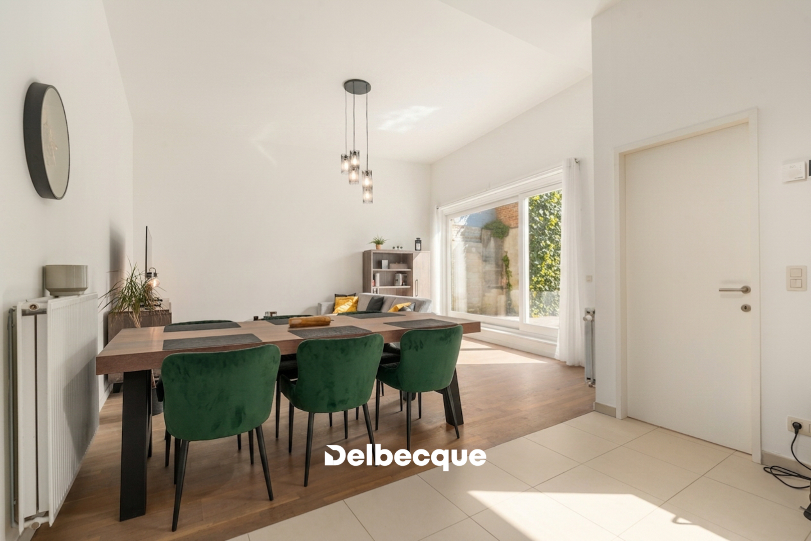 Klassevol appartement met ruim terras en tuintje in hartje Brugge - foto 4