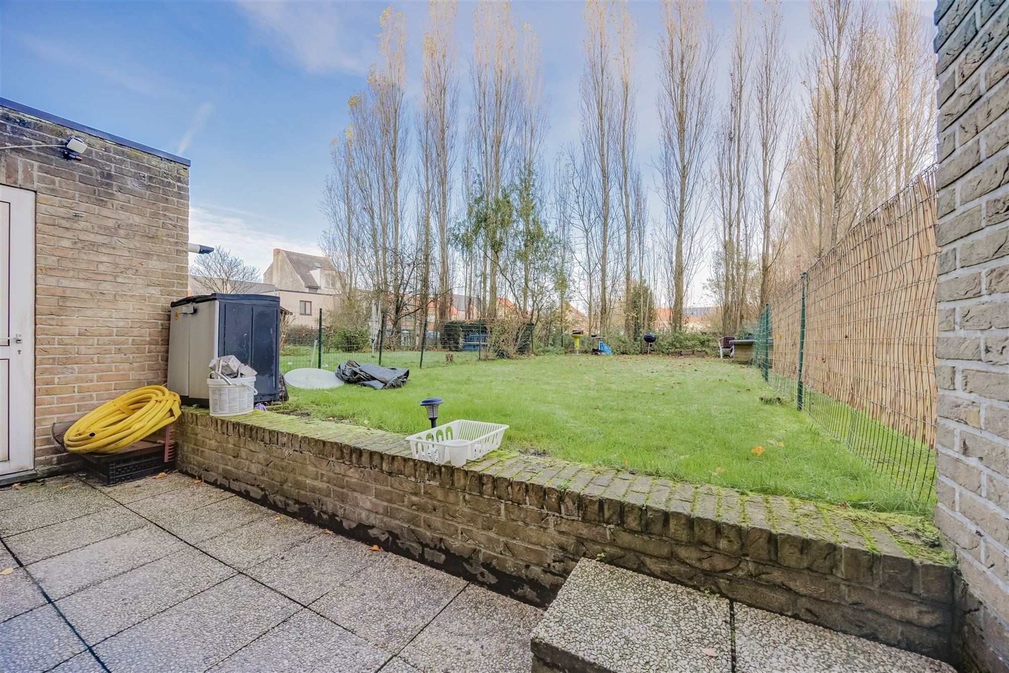 Instapklaar 2 slaapkamer appartement met gezellige tuin - foto 1